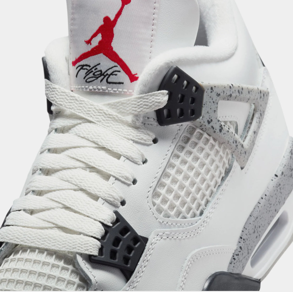 Jordan 4 Retro
White Cement (2025) (GS) 6Y