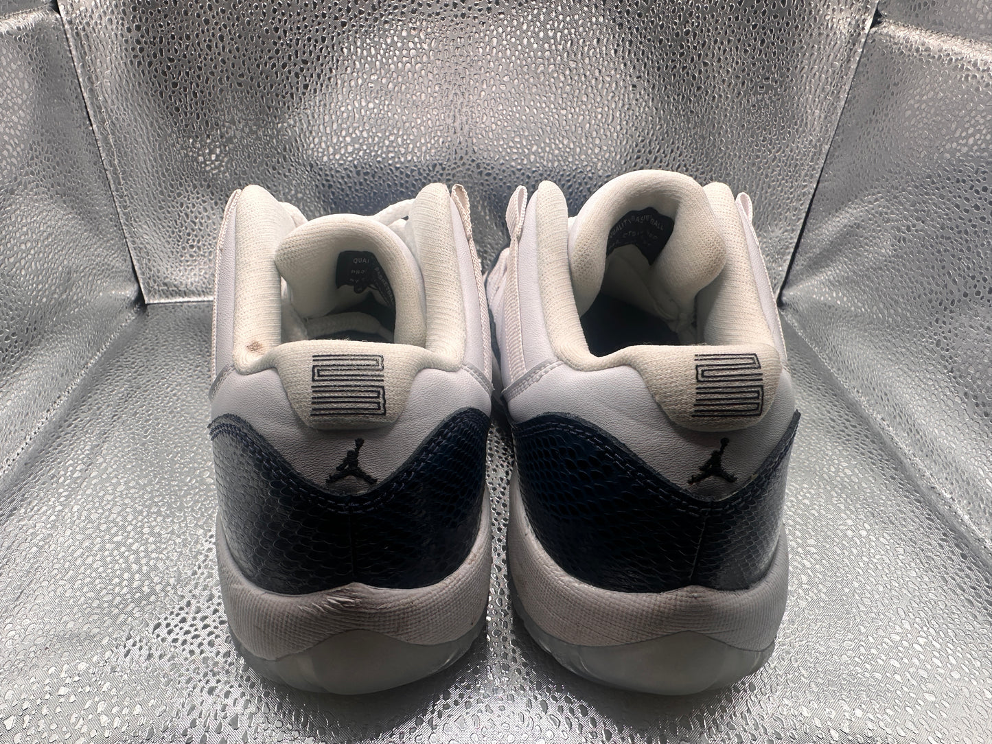 Jordan 11 Retro Low
Snake Navy (2019) (GS) | size 7