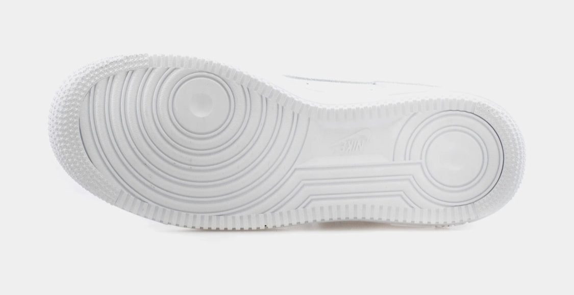 Nike Air Force 1 Low LE
Triple White M8.0