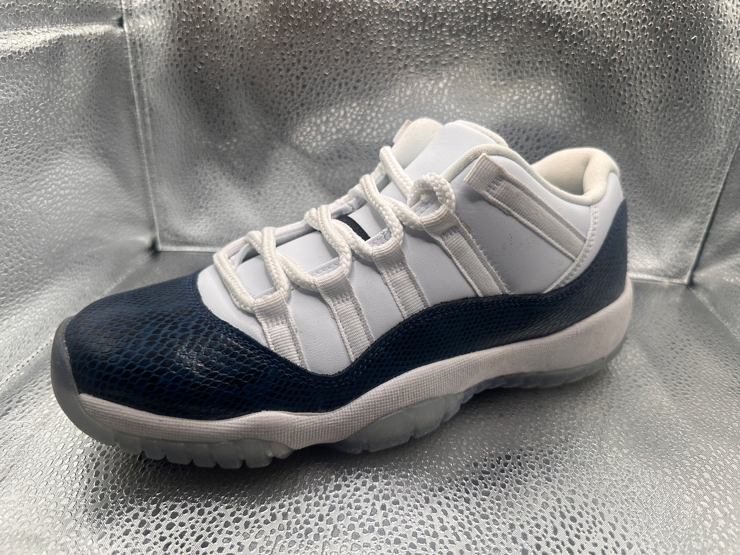 Jordan 11 Retro Low
Snake Navy (2019) (GS) | size 7