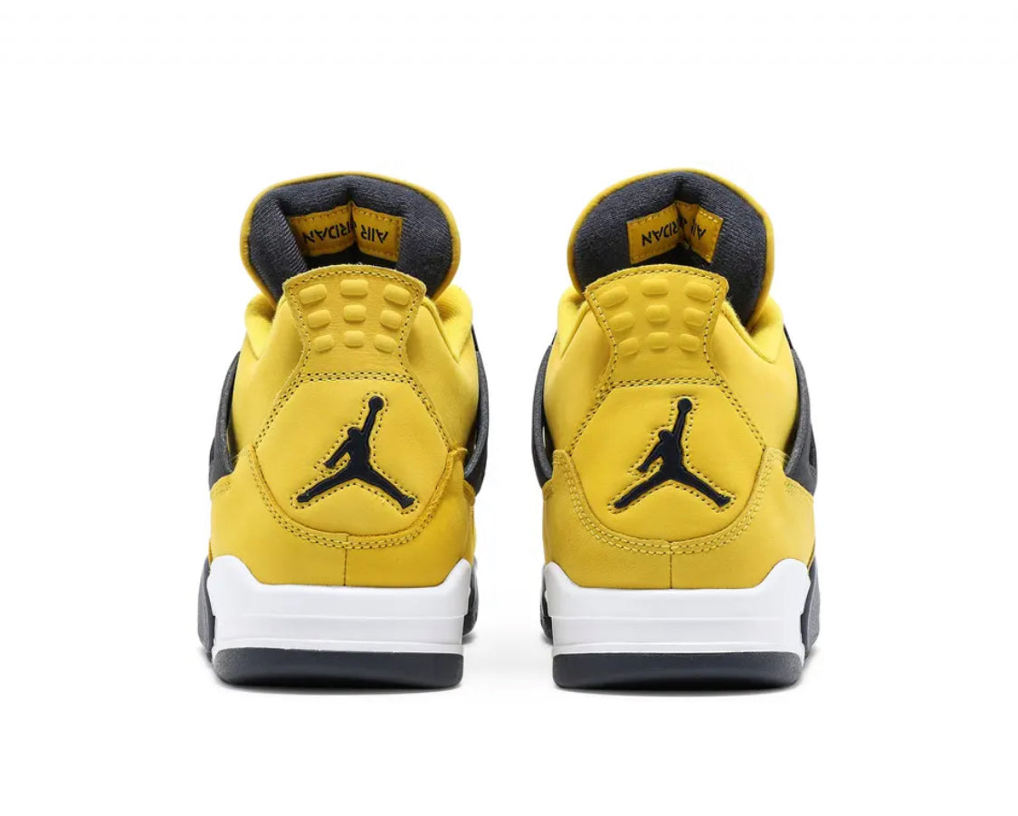 Jordan 4 Retro
Lightning (2021) M11