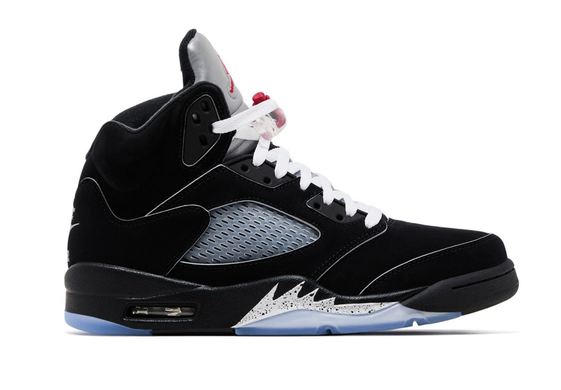 Jordan 5 Retro OG
Black Metallic Reimagined (GS) 5Y