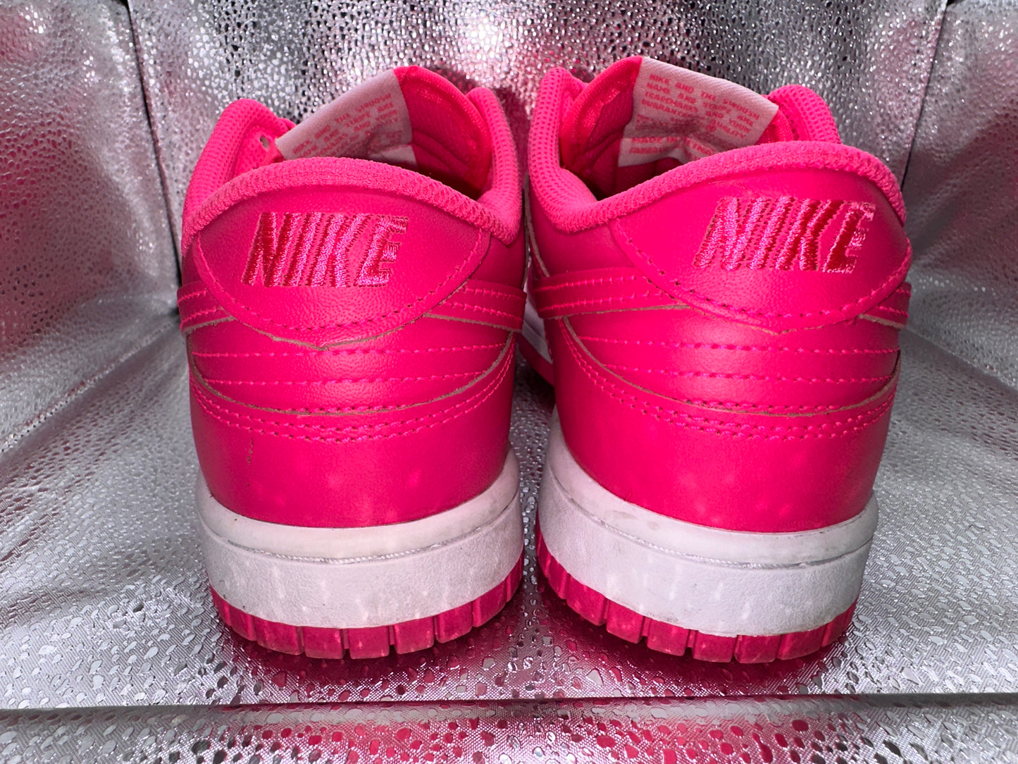 Nike Dunk Low
Hyper Pink | size 7