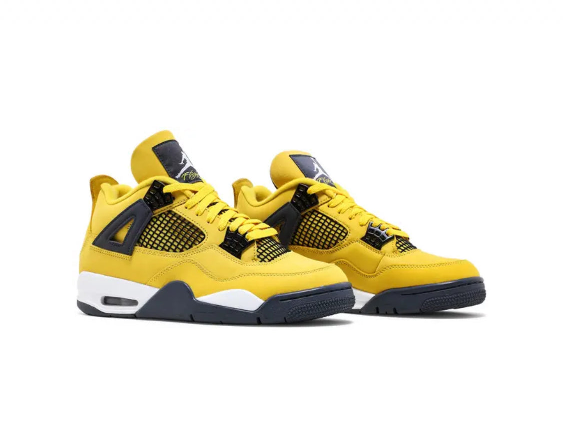 Jordan 4 Retro
Lightning (2021) M11